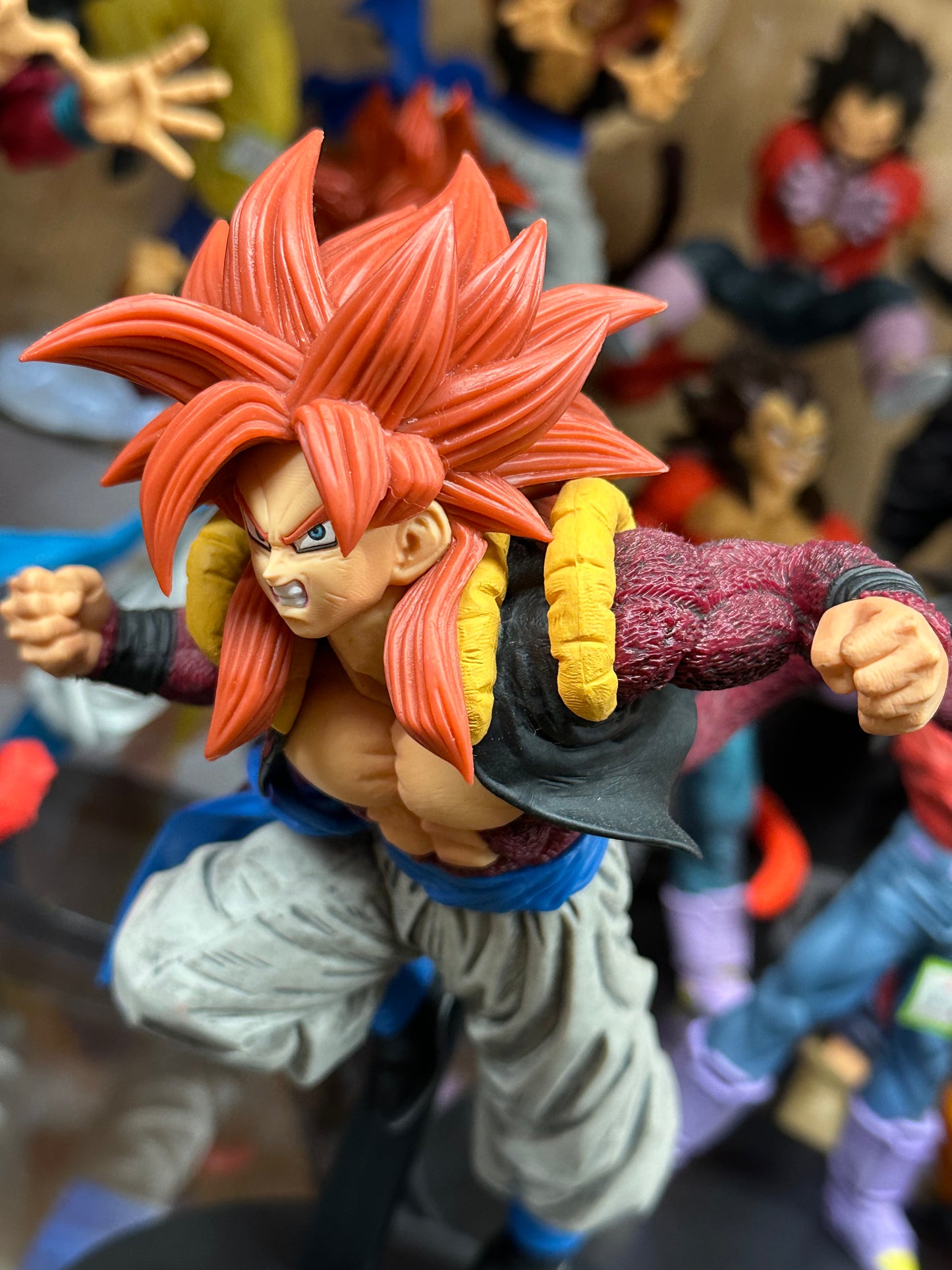 Gogeta Super Saiyan 4 Dragon Ball PVC Figure L090