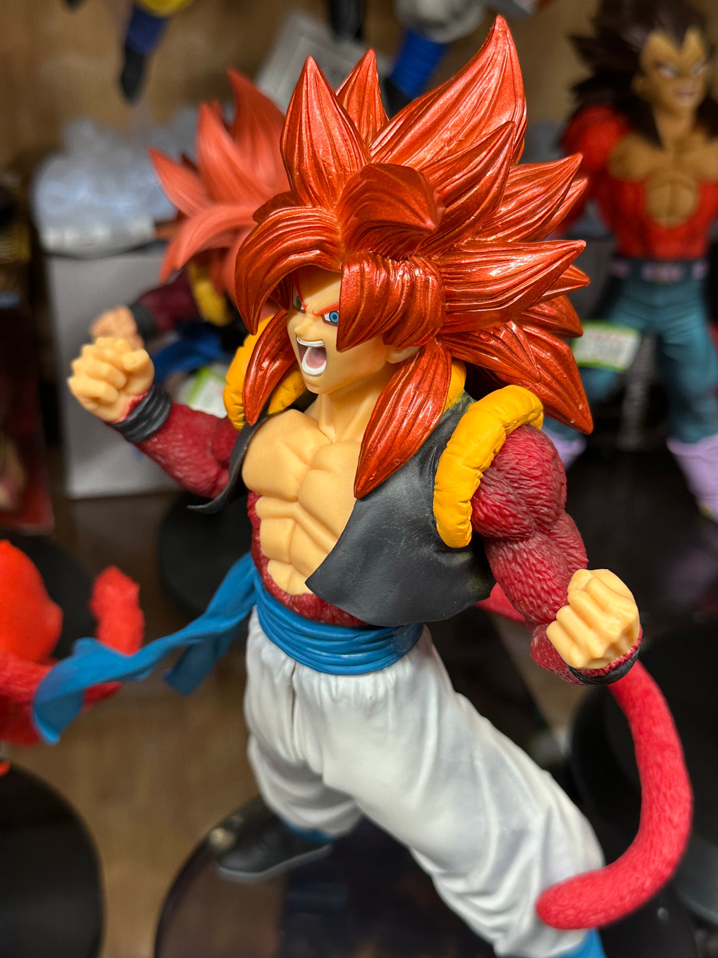 Gogeta Super Saiyan 4 Dragon Ball PVC Figure L090