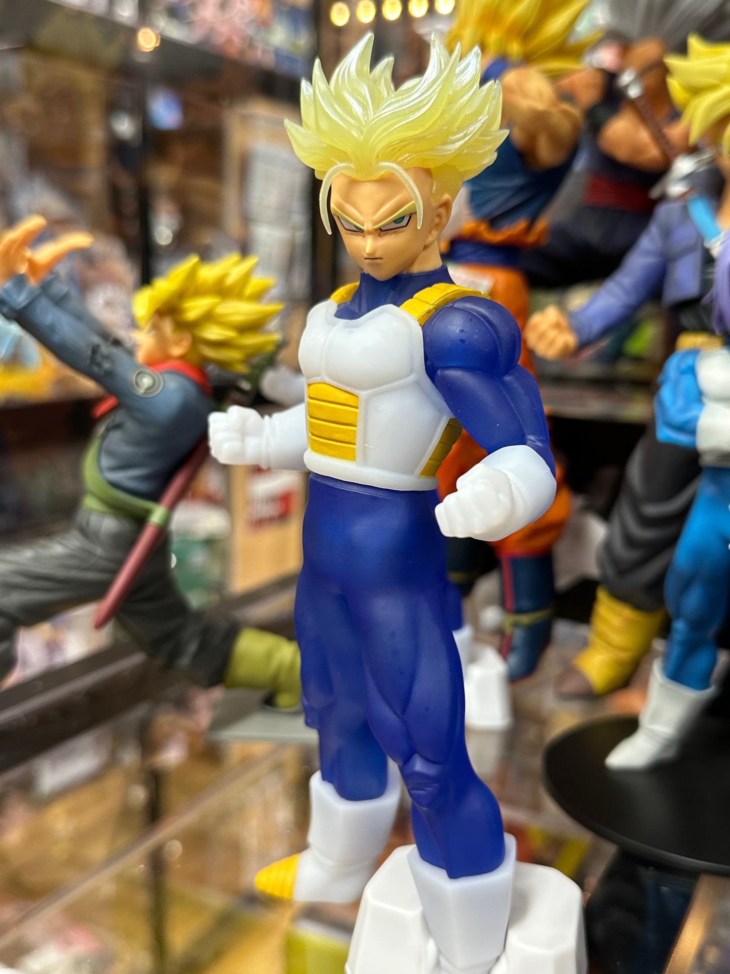 Trunks Super Saiyan Dragon Ball PVC Figure M010