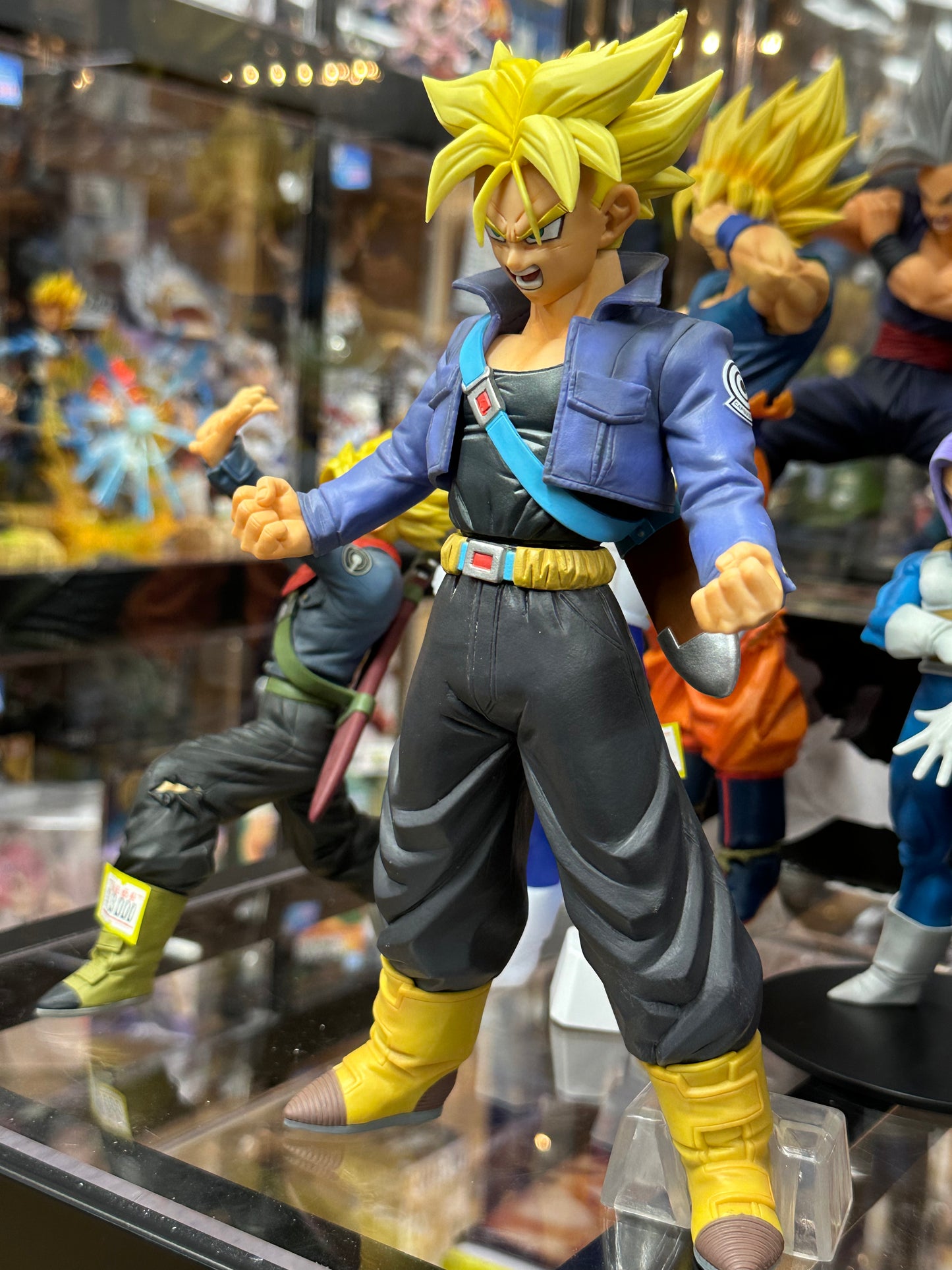TRUNKS Super Saiyan Dragon Ball PVC Figure M010