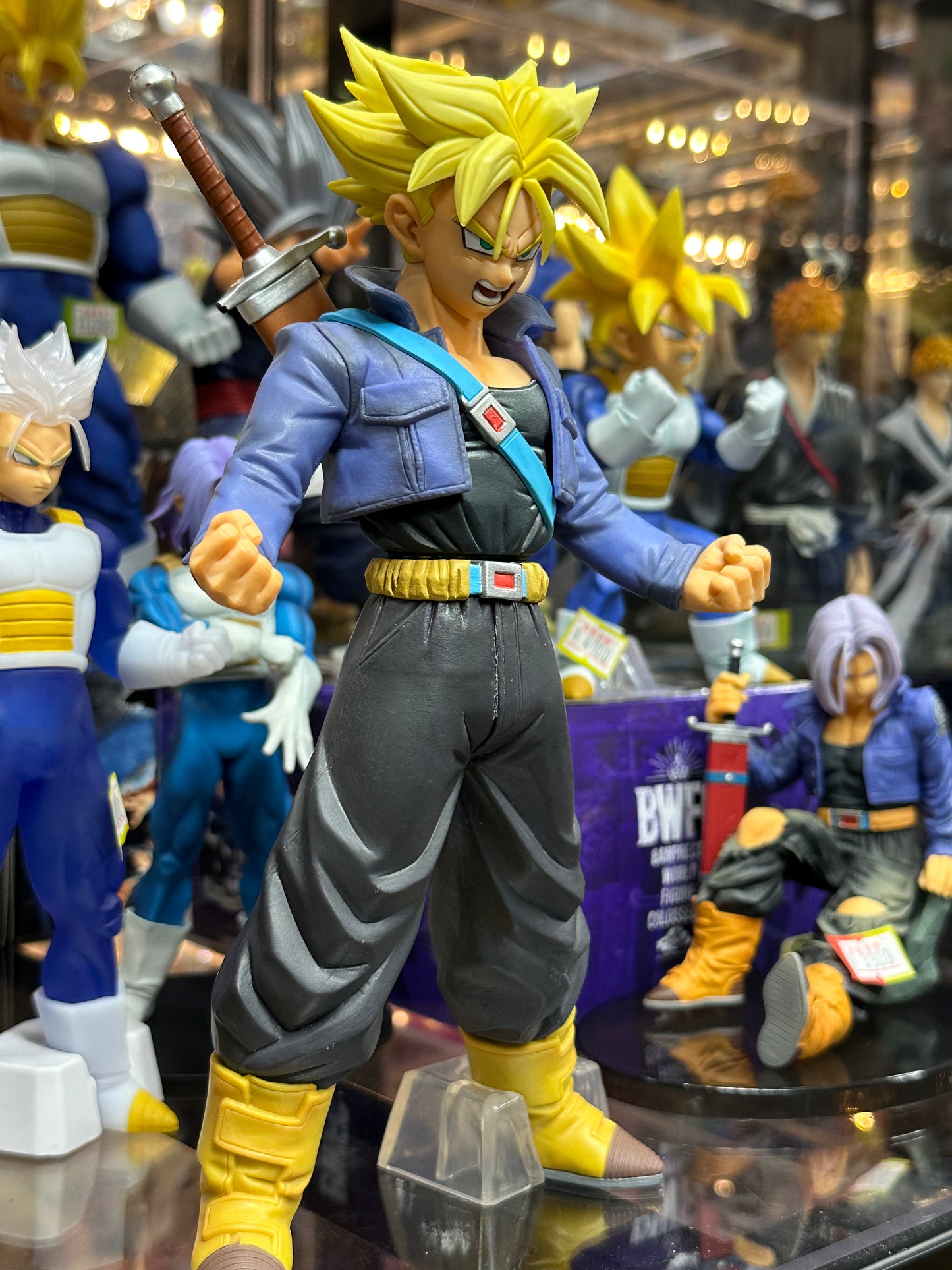 TRUNKS Super Saiyan Dragon Ball PVC Figure M010