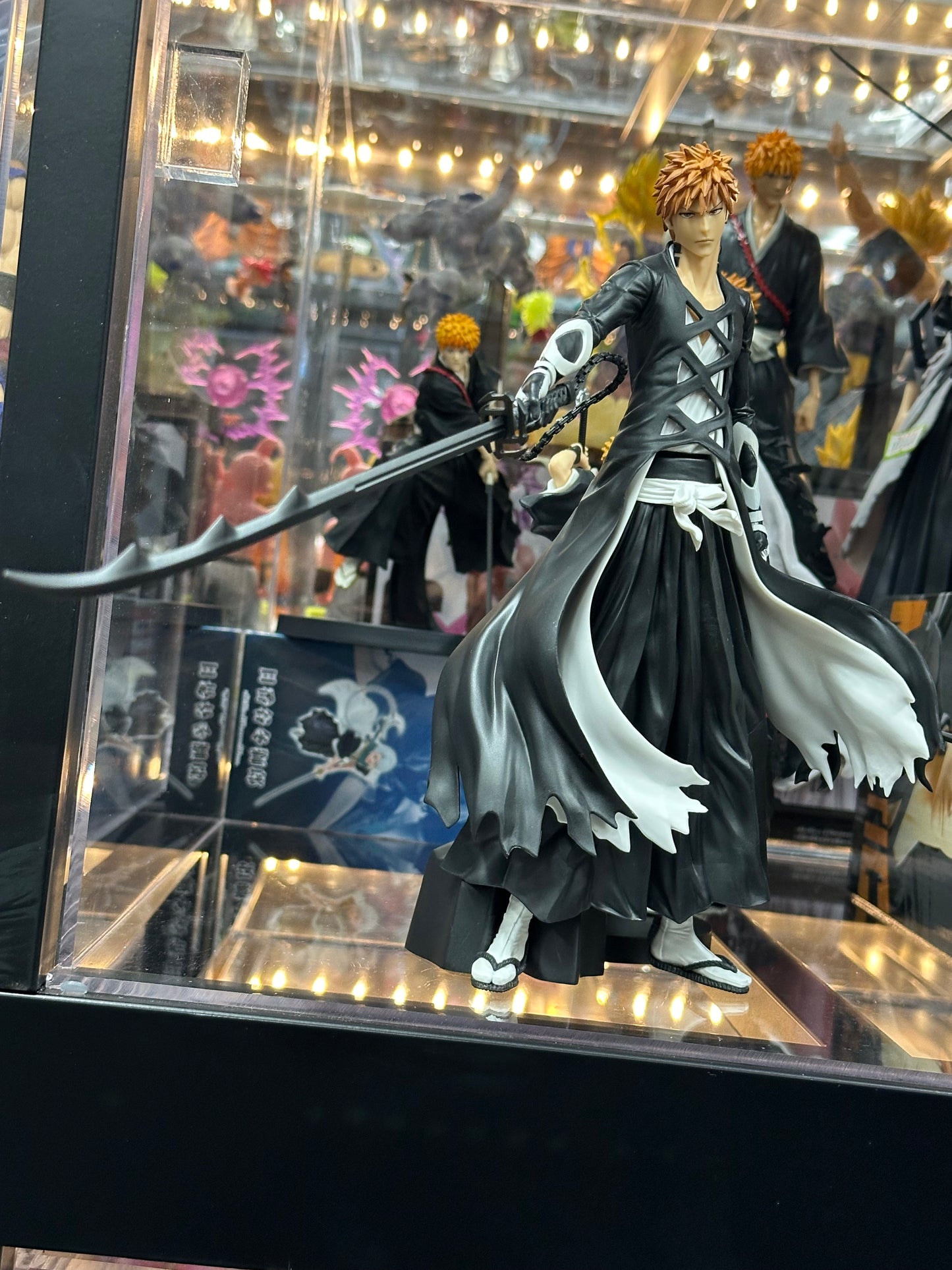 Ichigo Kurosaki BLEACH PVC Figure M014