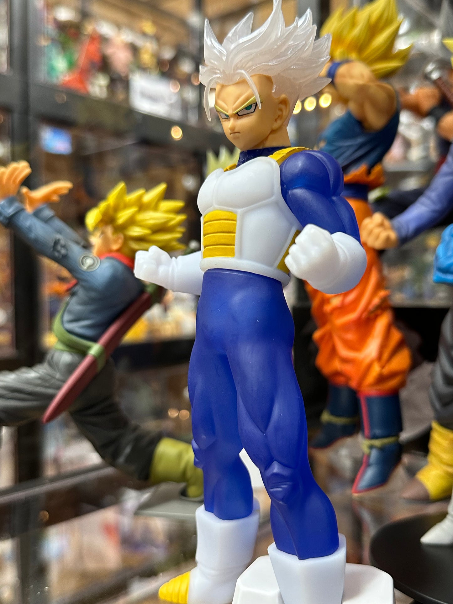 Trunks Super Saiyan Dragon Ball PVC Figure M010