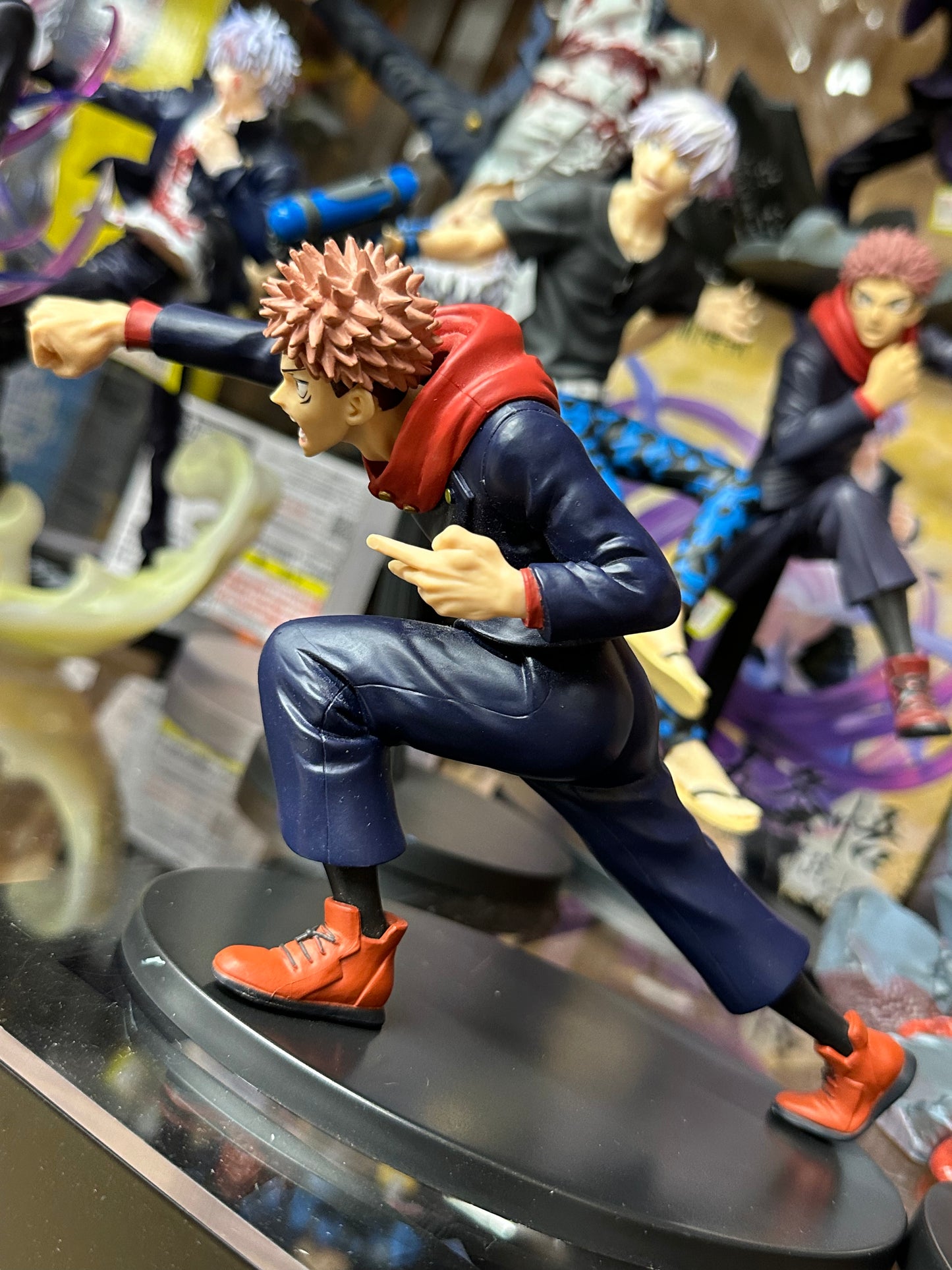 Yuji Itadori Jujutsu Kaisen PVC Figure L098