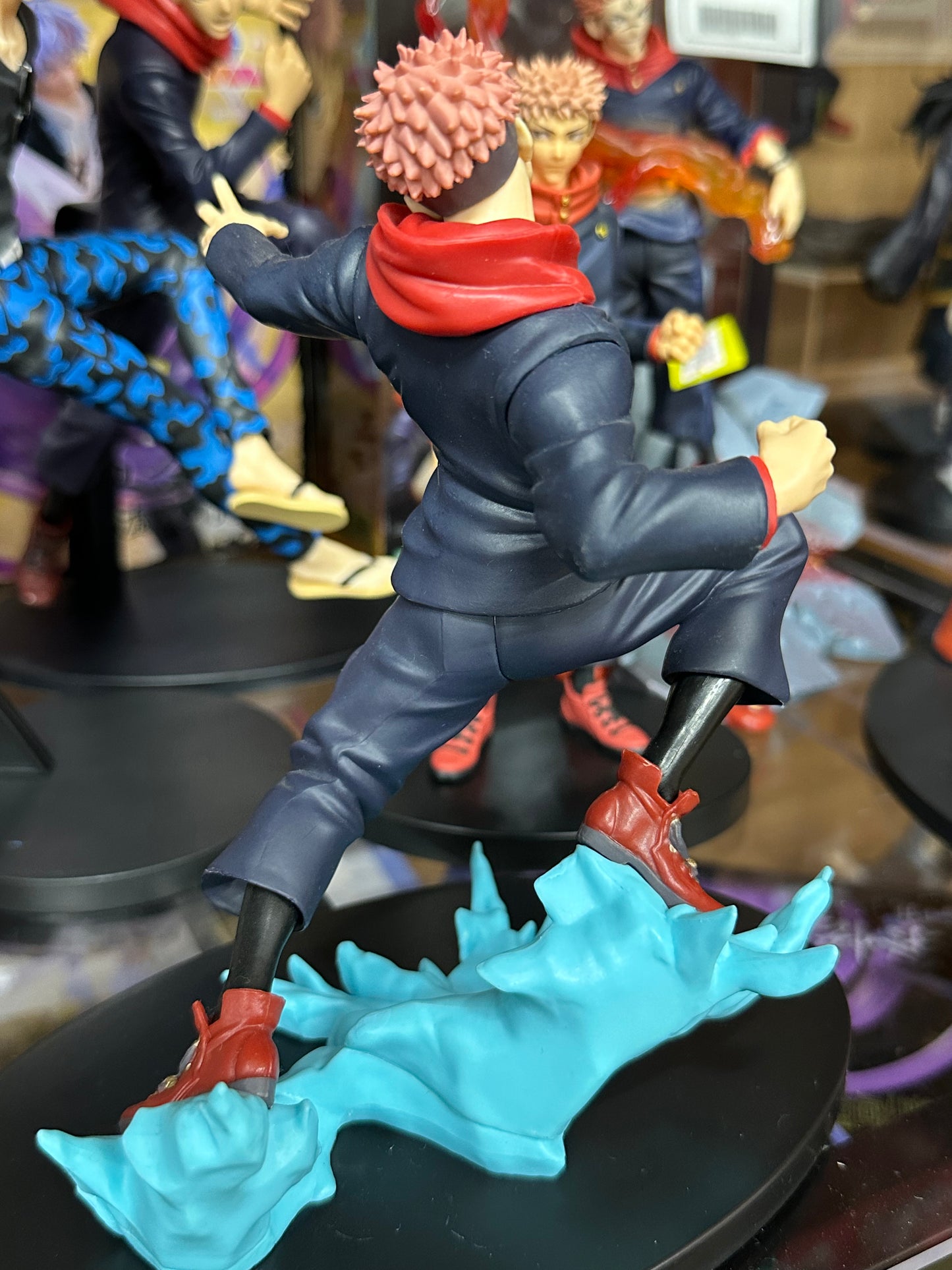 Yuji Itadori Jujutsu Kaisen PVC Figure L098